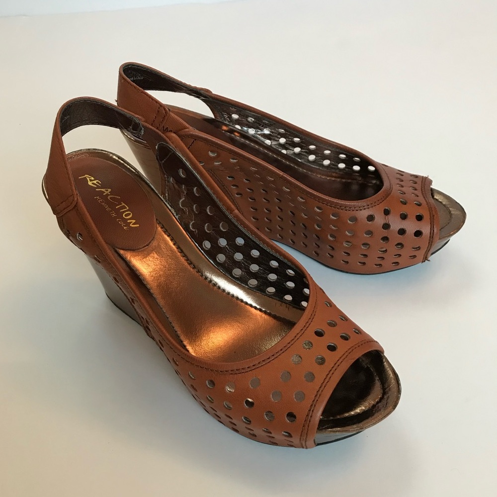 Kenneth Cole Brown Metallic Wedge Platform…